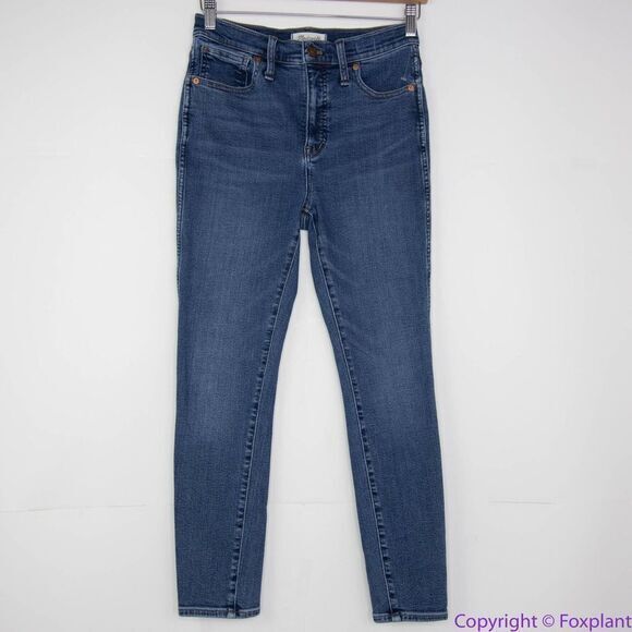 Madewell Petite 10" High-Rise Skinny Jeans in Wendover Wash, 27P - Picture 2 of 16